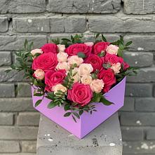 Цветочная композиция из Розы в коробке в Каясуле