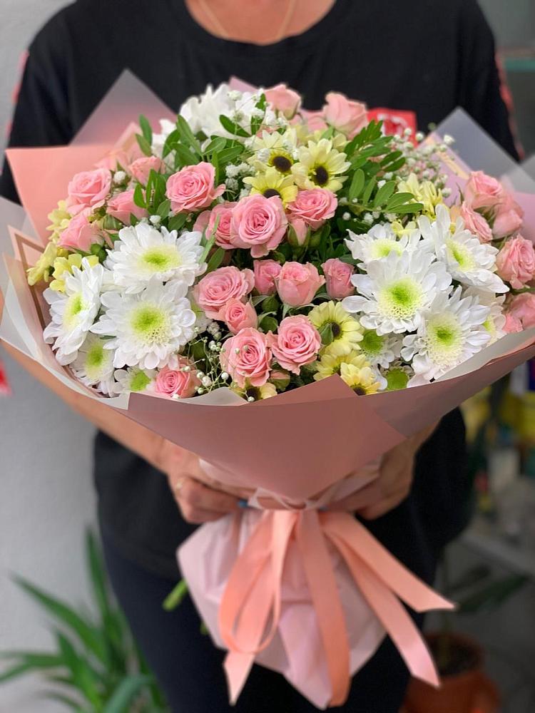 Букет цветов из: Розы и Хризантемы в Каясуле