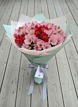 Букет цветов из:  Альстромерии #REPLACE_PRED# Каясуле