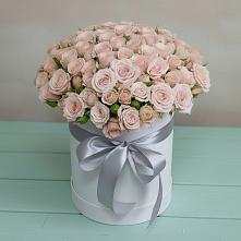 Цветочная композиция из Розы в шляпной коробке в Каясуле