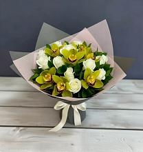 Букет цветов из:  Орхидеи и Розы в Каясуле