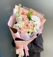 Букет цветов из:  Хризантемы и Розы в Каясуле