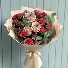 Букет цветов из:  Гвоздики и Розы в Каясуле